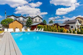 Willa Alexandria - Domki, Apartamenty, Pokoje z Basenem
